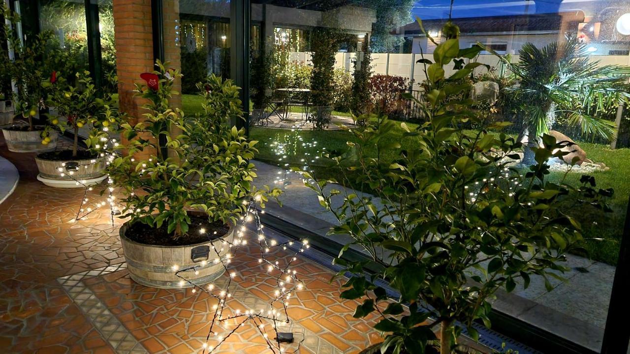Fontana Oasis Apartments Castelnuovo del Garda Dış mekan fotoğraf