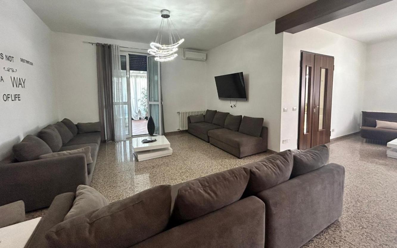 Fontana Oasis Apartments Castelnuovo del Garda Dış mekan fotoğraf